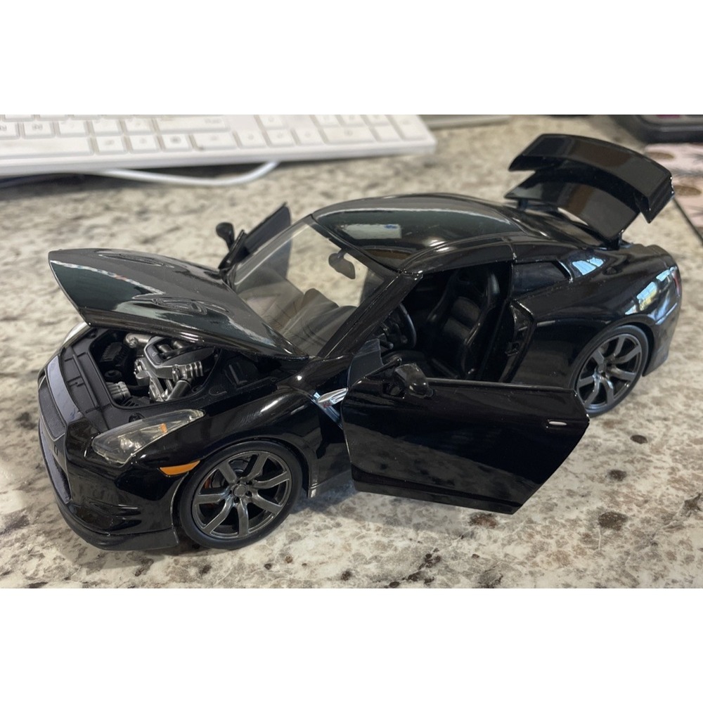 Jada Big-Time‎ 2009 Nissan GT-R 1:24 Scale Black No Box